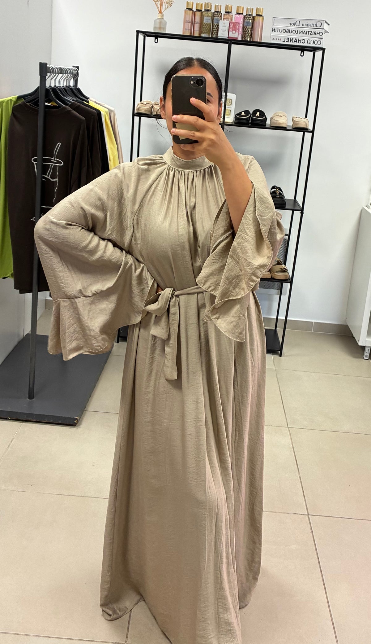 Robe Inaya