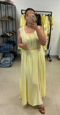 Robe évasée jaune